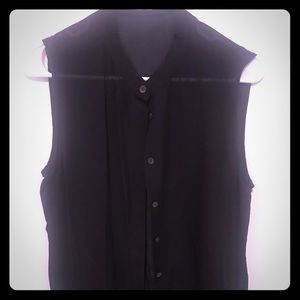 Black sleeveless Equipment top